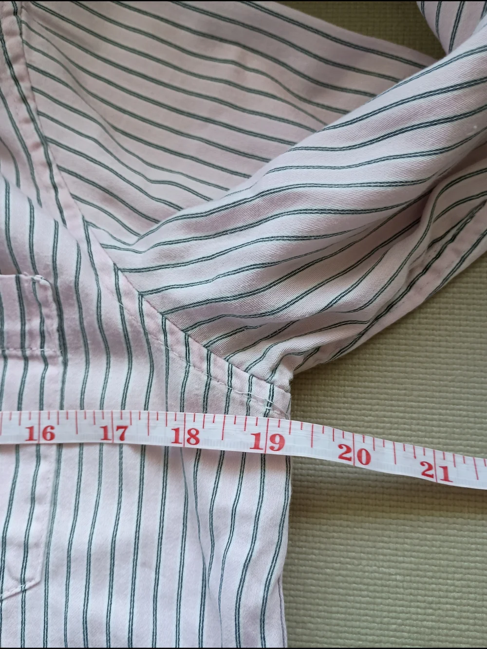 Lauren Ralph Lauren 100% Cotton Pink and White Striped Button-Down Sleep Shirt